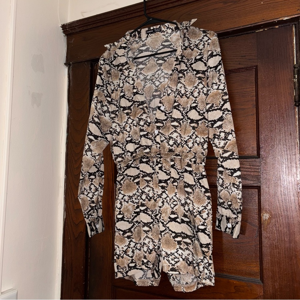 SHEIN Snakeskin Romper